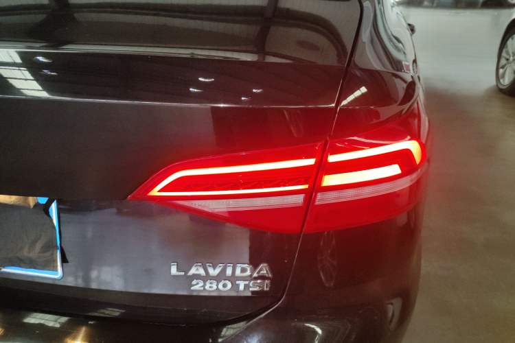 Used Volkswagen Lavida 2019 280TSI DSG Comfort Edition China VI standard