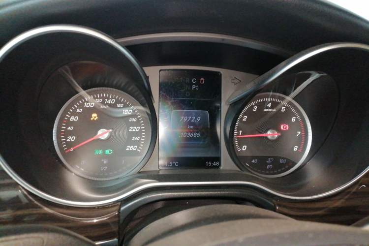 Used Mercedes-Benz V-Class 2016 V 260 Avantgarde Edition