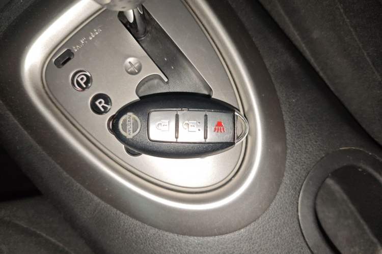 Used Nissan Qashqai 2012 2.0 XL Fire CVT 2WD
