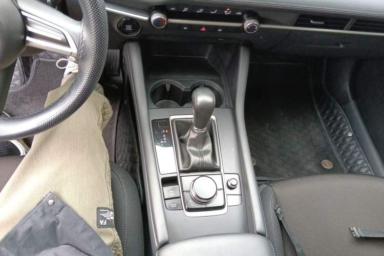 Used Mazda Mazda 3 Axela 2020 1.5L Automatic ZhiMei Edition
