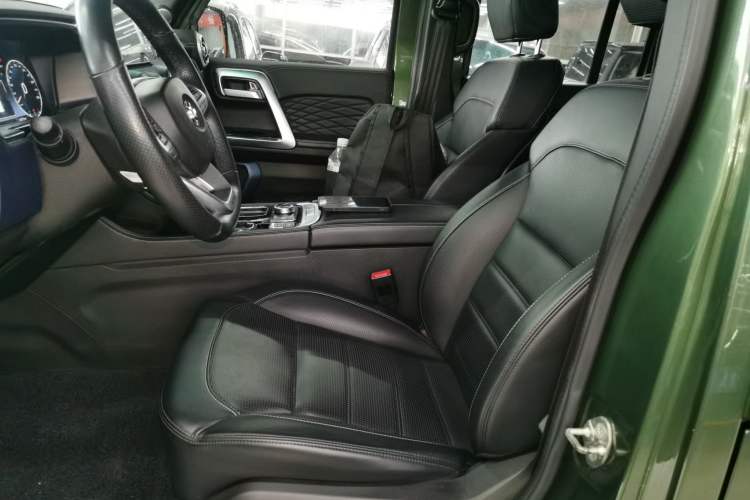 Used  BJ40 2018 PLUS 2.3T Automatic Four-Wheel Drive Premium Edition China V