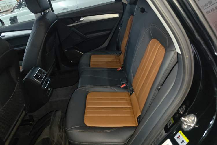 Used Audi Q5L 2020 Updated 40 TFSI Prestige Fashion Edition
