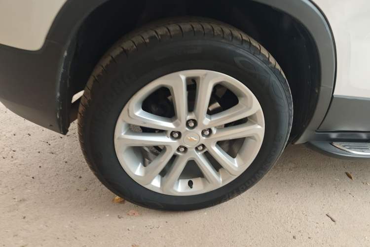 Used Chevrolet Trax 2016 1.4T Automatic Two-Wheel Drive Comfort Version with Sunroof
