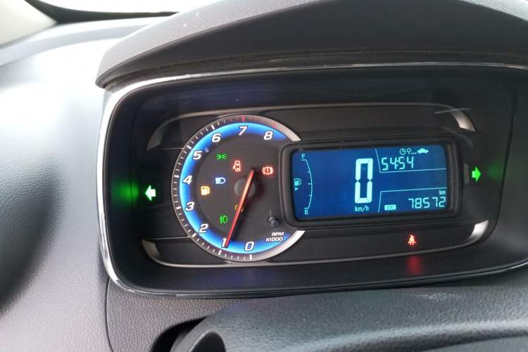 Used Chevrolet Trax 2016 1.4T Manual Two-Wheel Drive Comfort Version with Sunroof
