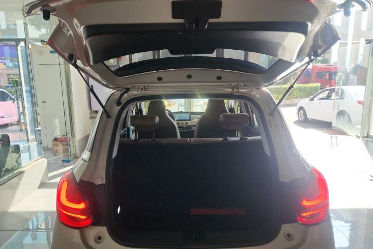 Used Wuling Bingo 2023 333 km Enjoyment Version
