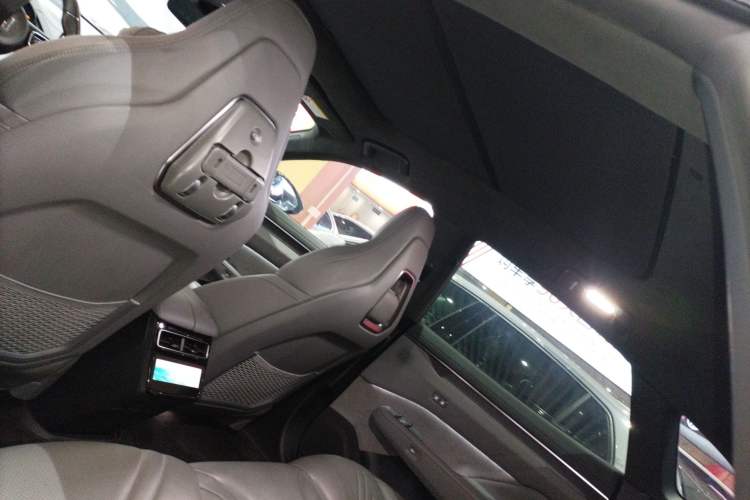 Used Zeekr 001 2024 WE Edition 95 kWh All-Wheel Drive
