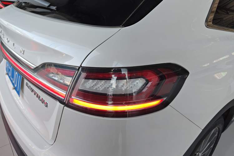 Used Lincoln Nautilus 2021 2.0T Four-Wheel Drive Luxury Edition
