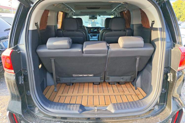 Used GAC Trumpchi M8 2021 Master Series 390T Prestige Edition
