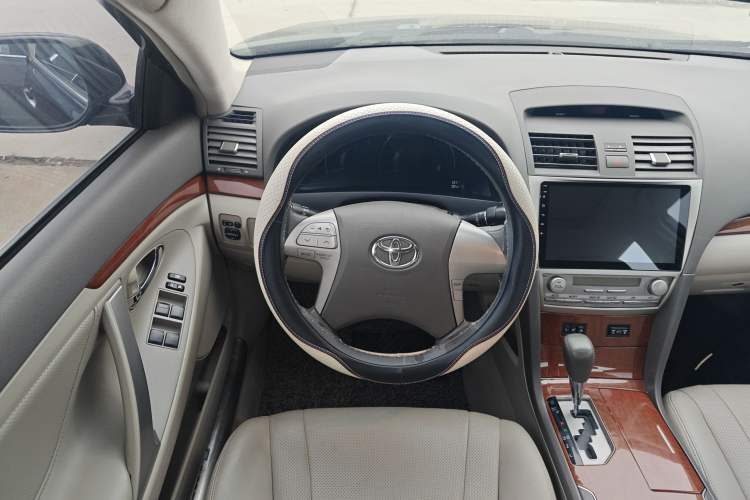 Used Toyota Camry 2013 200G Classic Luxury Edition