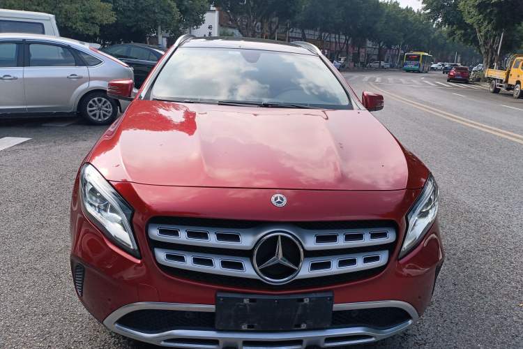 Used Mercedes-Benz GLA 2018 GLA 200 Fashion Model
