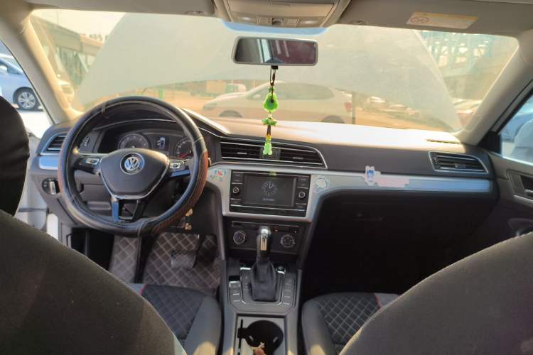 Used Volkswagen Lamando 2021 230TSI DSG Fashion Edition
