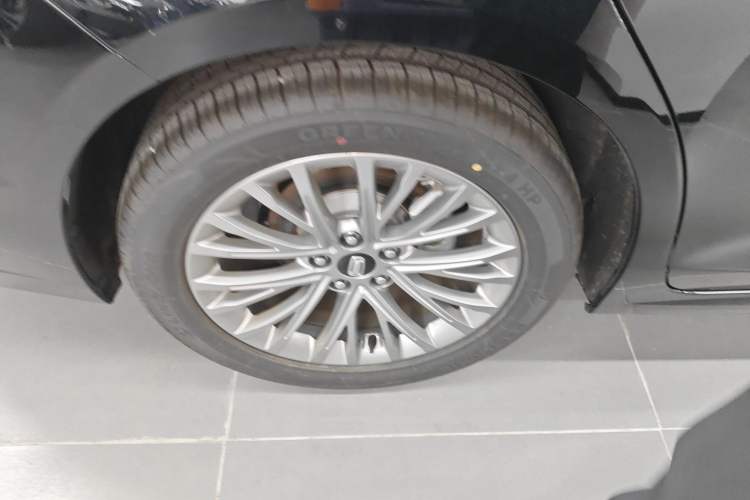 Used Bestune B70 2025 Dragon Edition 1.5T Enjoyment Model