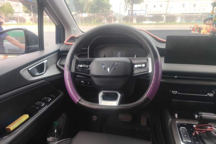 Used Wuling Jiachen 2022 1.5T CVT Deluxe Flagship Edition
