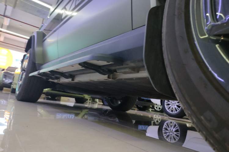 Used  V23 2025 501 Four-Wheel Drive Intelligent Driving Version
