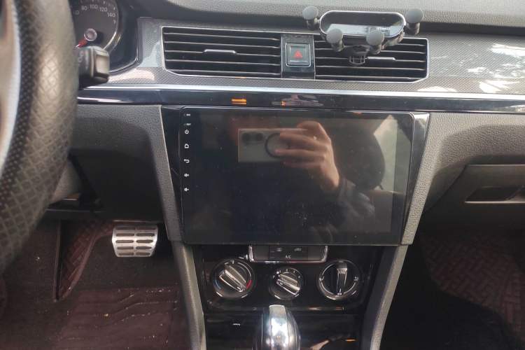 Used Volkswagen C-TREK 2017 1.6L Automatic Comfort Model
