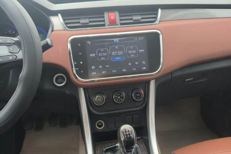 Used HYOSOW S3 2016 S3L 1.5L Manual Prestige Edition