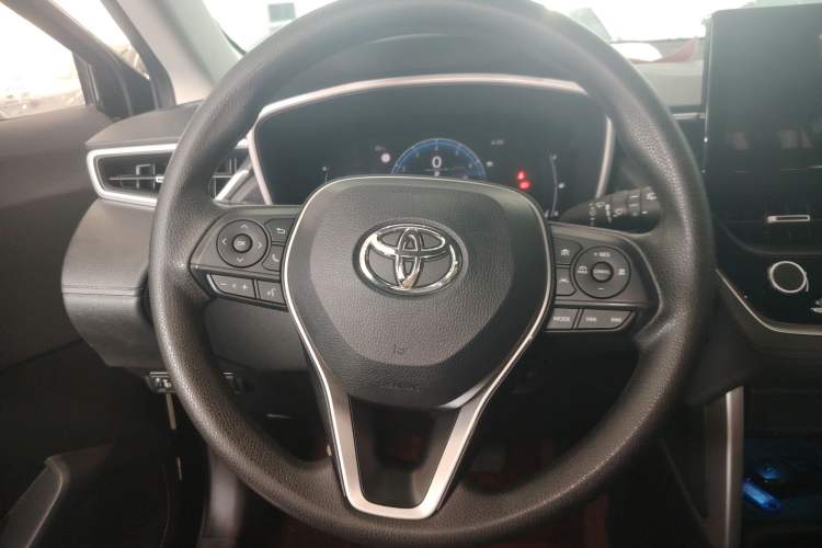 Used Toyota FRONTLANDER 2024 2.0L CVT Luxury Edition
