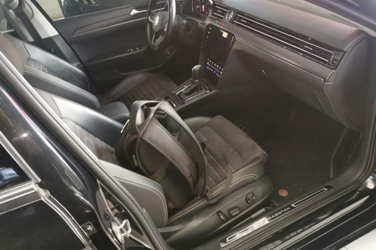 Used Volkswagen Magotan 2020 330TSI DSG Luxury Edition
