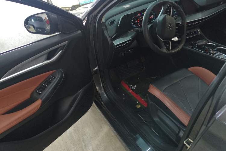 Used Changan Eado 2023 Changan Edition PLUS Blue Whale NE 1.4T GDI DCT Prestige Version