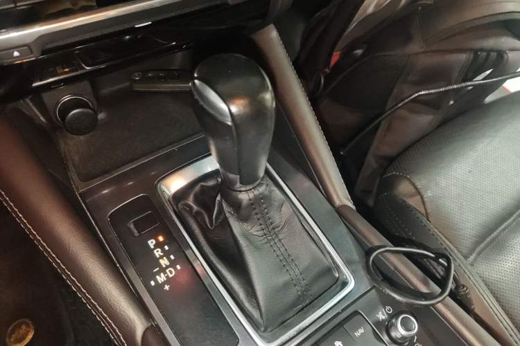 Used Mazda Atenza 2017 2.0L Blue Sky Luxury Edition
