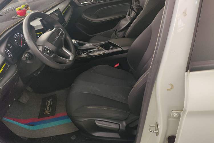 Used Roewe i5 2021 1.5L CVT Platinum Edition
