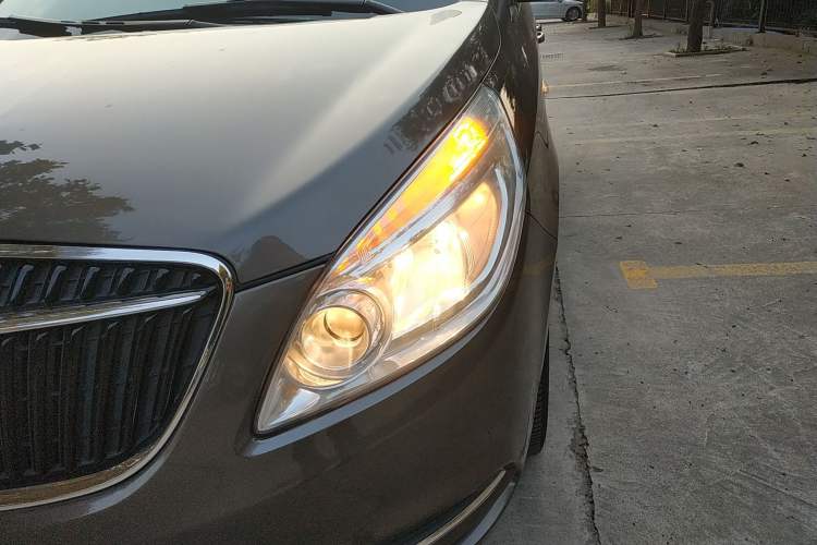 Used Buick GL8 2017 25S Luxury Version China V Standard
