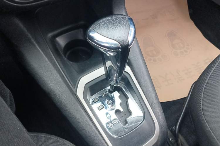 Used Peugeot 301 2016 1.6L Automatic Comfort Edition
