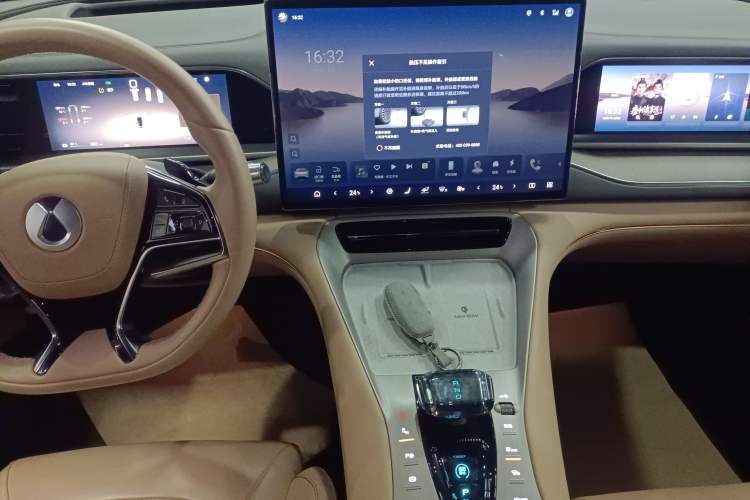 Used Denza N7 2024 630 All-Wheel Drive Intelligent Driving Max Edition