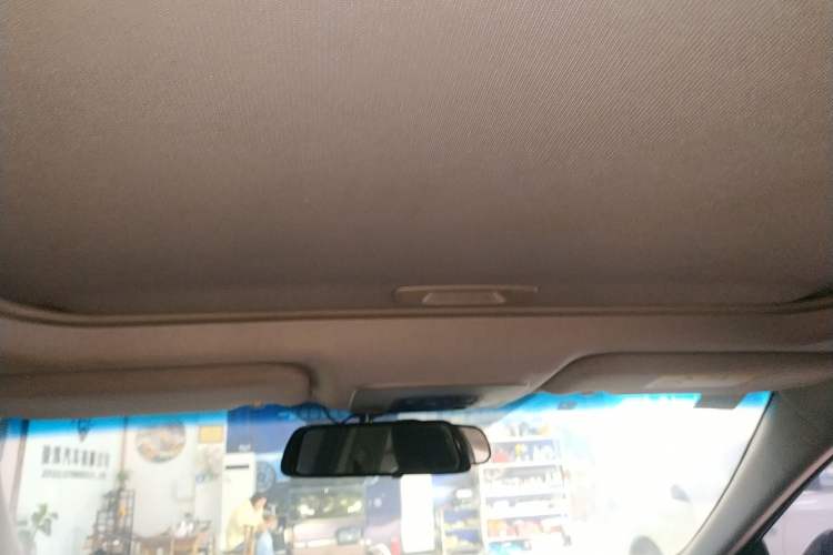 Used Toyota Camry 2018 2.0E Leading Edition