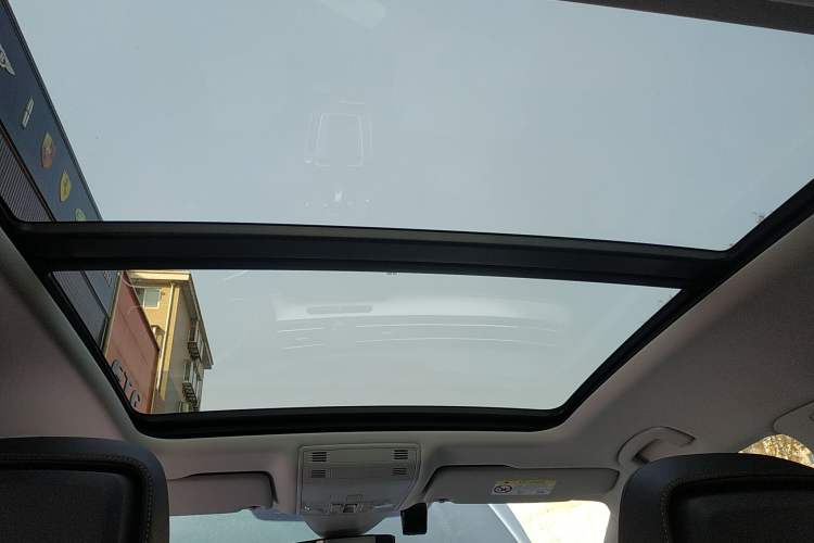 Used Volkswagen Magotan 2023 2 Million Units Commemorative Edition 330TSI DSG Luxury Version
