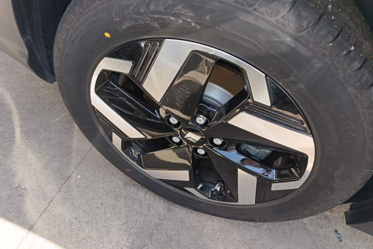 Used Baojun Yunhai 2024 600km Pure Electric Version
