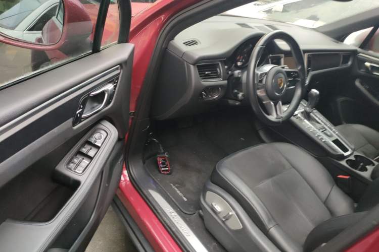 Used Porsche Macan 2016 Macan 2.0T