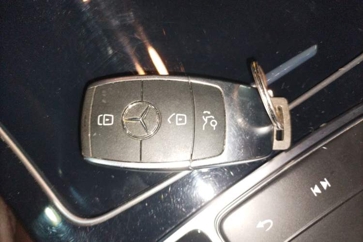 Used Mercedes-Benz GLC 2021 GLC 260 L 4MATIC Dynamic Edition
