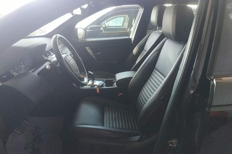 Used Land Rover Discovery Sport 2020 249 PS R-Dynamic Performance Tech Edition 7 Seats
