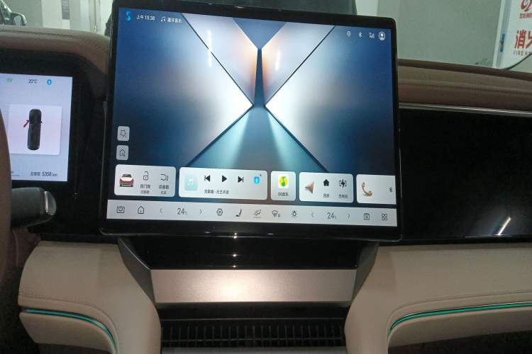 Used BYD Xia 2025 DM-i 1.5T 180km Excellence Model
