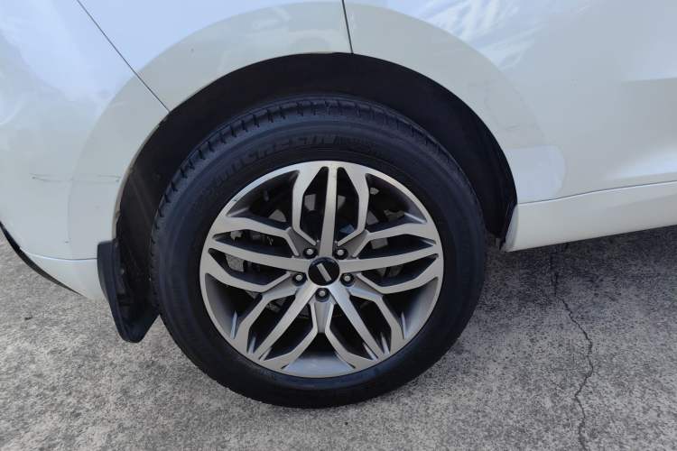 Used Wey VV5 2017 2.0T Ultra-Luxury Version
