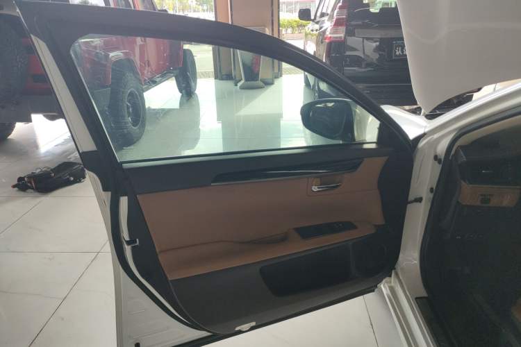 Used Lexus ES 2015 200 Elite Edition
