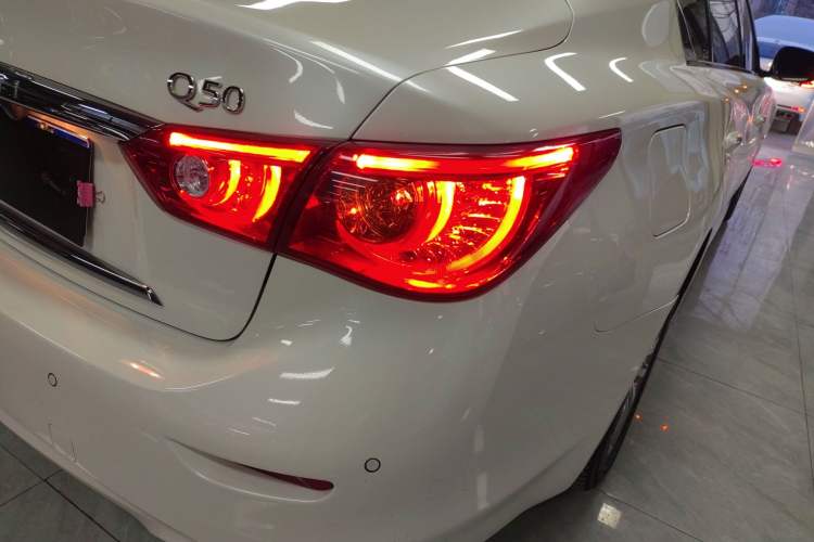 Used Infiniti Q50L 2016 2.0T Enjoyment Edition