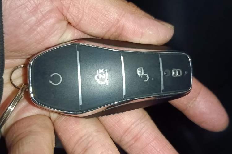 Used BYD Qin PLUS 2025 DM-i Smart Drive 120KM Superior Model