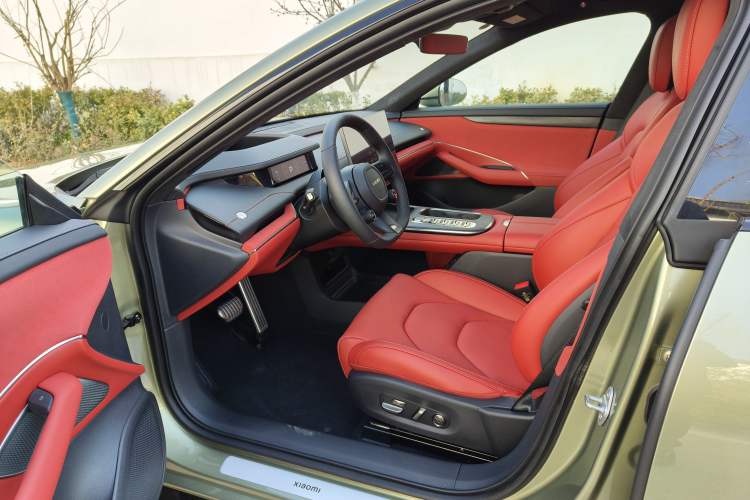 Used  SU7 2024 Four-Wheel Drive Ultra-Long Range Advanced Intelligent Driving Max Edition
