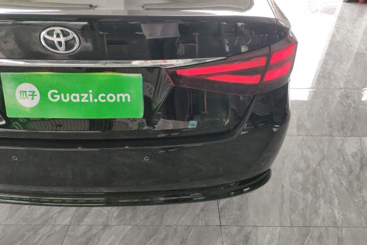 Used Toyota Crown 2017 2.0T Sport Edition
