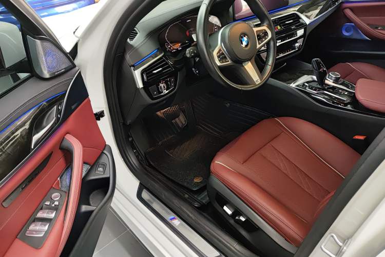 Used BMW 5 Series 2022 Restyled 530Li Leading Edition M Sport Package
