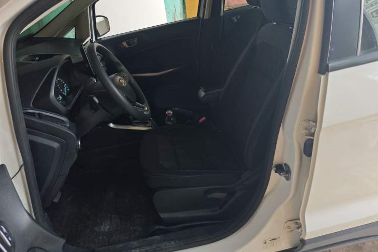 Used Ford EcoSport 2018 1.5L Automatic Platinum Wing Model
