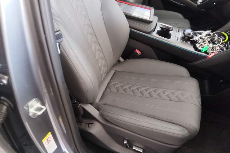 Used BYD Song L DM-i 2025 Intelligent Driving Version 160 km Excellence Edition
