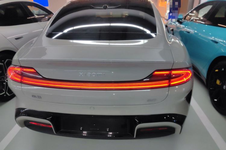 Used  SU7 2024 Rear-Drive Long-Range Intelligent Driving Version
