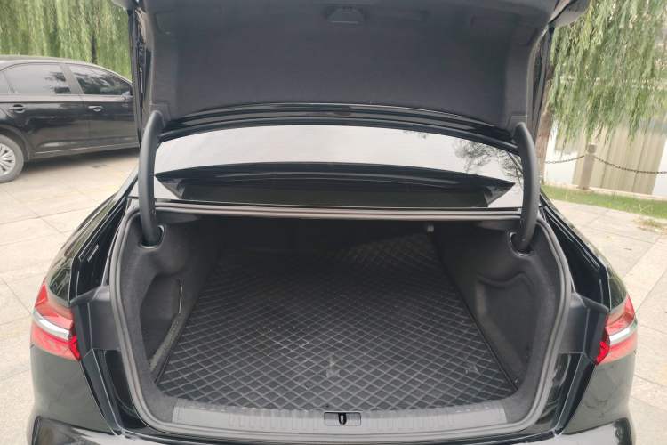 Used Audi A6L 2024 45 TFSI Prestige Dynamic Edition
