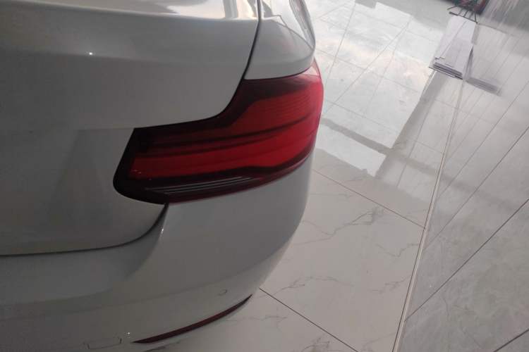 Used BMW 2 Series 2019 225i Convertible Coupe Sports Design Package
