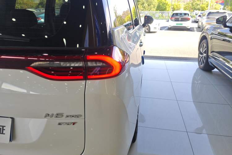 Used GAC Trumpchi M6 2023 PRO 270T DCT Luxury Edition
