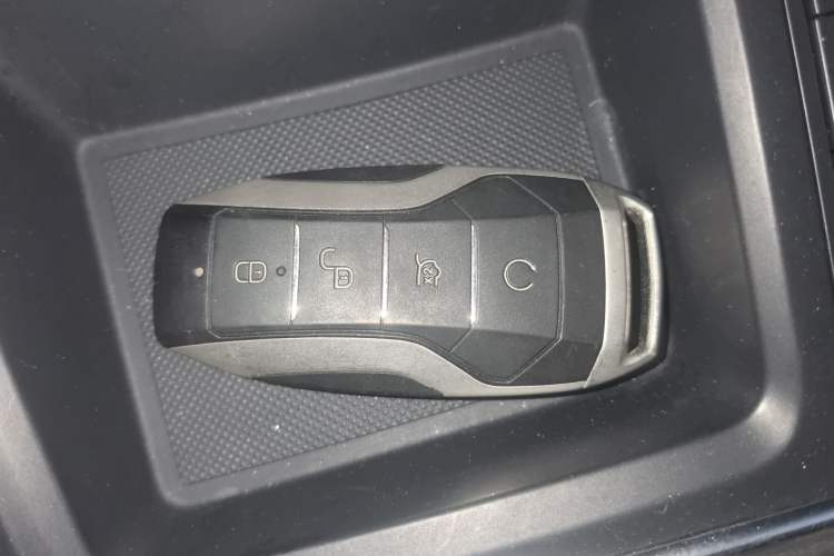 Used BYD Song MAX 2021 Upgraded Model 1.5T Manual Luxury 7-Seater
