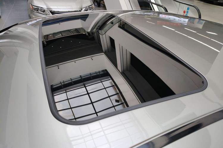 Used Lexus ES 2021 300h Deluxe Edition